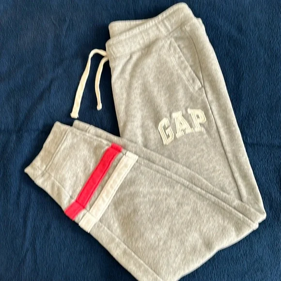 GAP gray jogger set with stripe accents - Picture 2 of 11